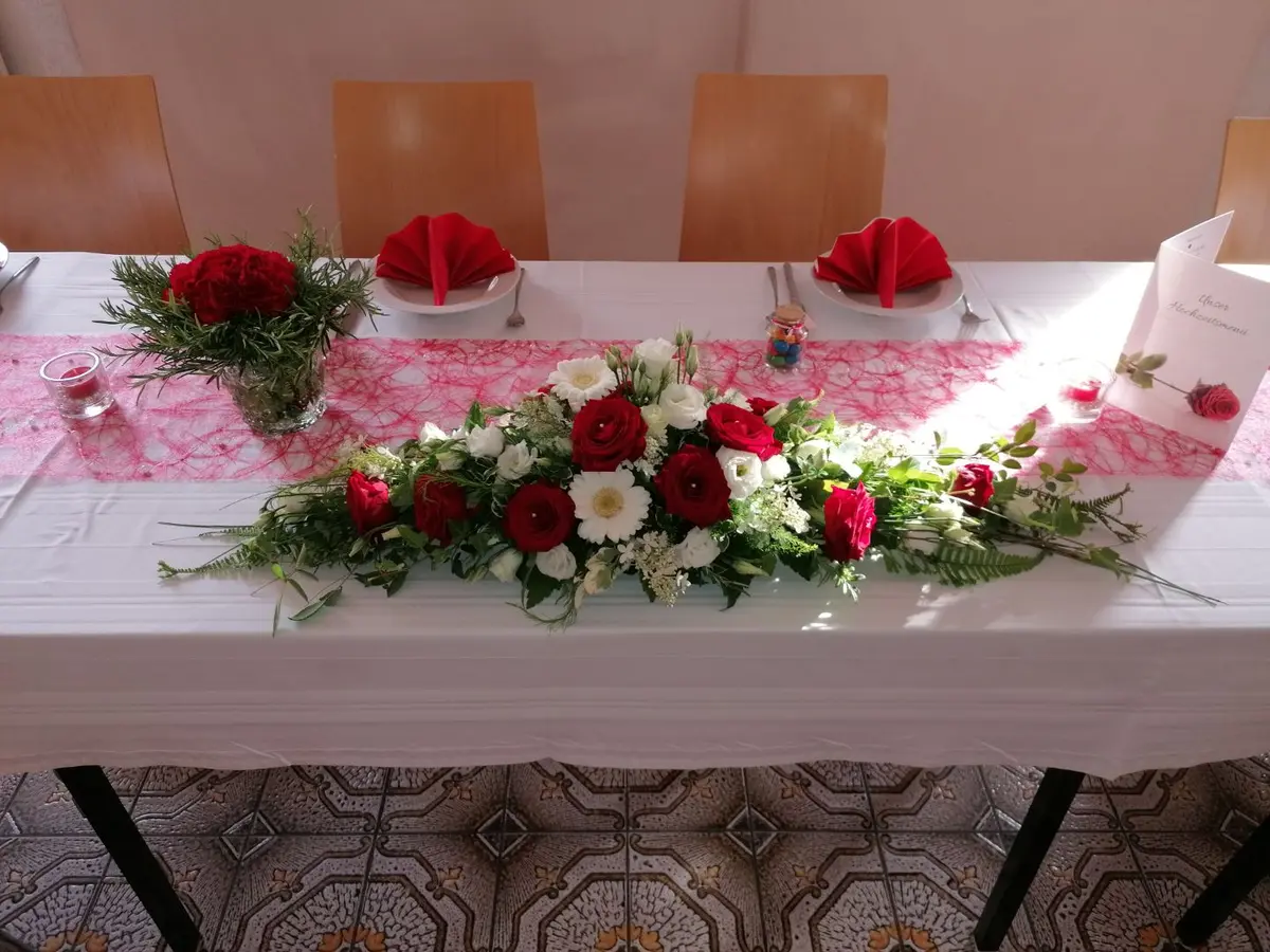Hochzeitsfloristik von Martinas Blumenwerkstatt, Beispiel 43