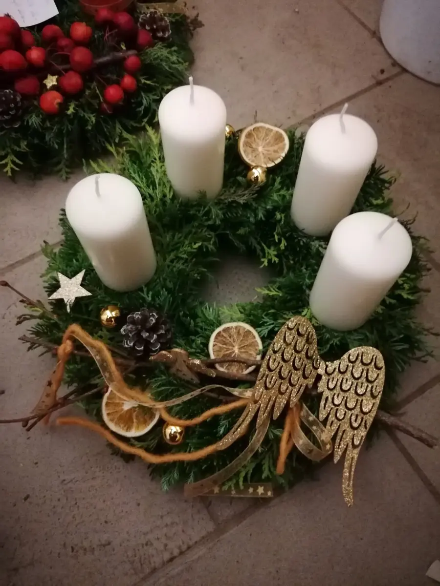 Weihnachtsfloristik von Martinas Blumenwerkstatt, Beispiel 6